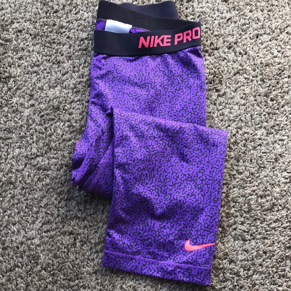 Nike Pro leggings
